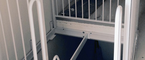 maniglioni per scale retrattili